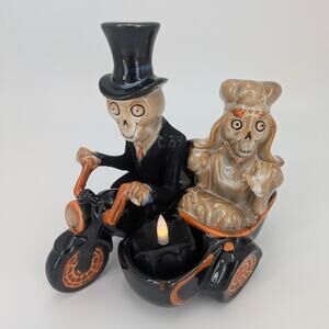 Ride or Die Motorcycle Bride & Groom Candle Holder - Yankee Candle Boney Bunch